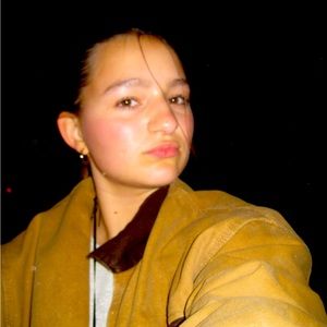 Meet your Posher, Zoe